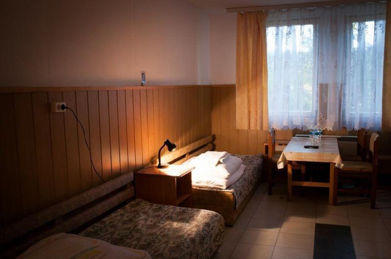 Centrum Szkolenia I Rekreacji Краснобруд Номер фото